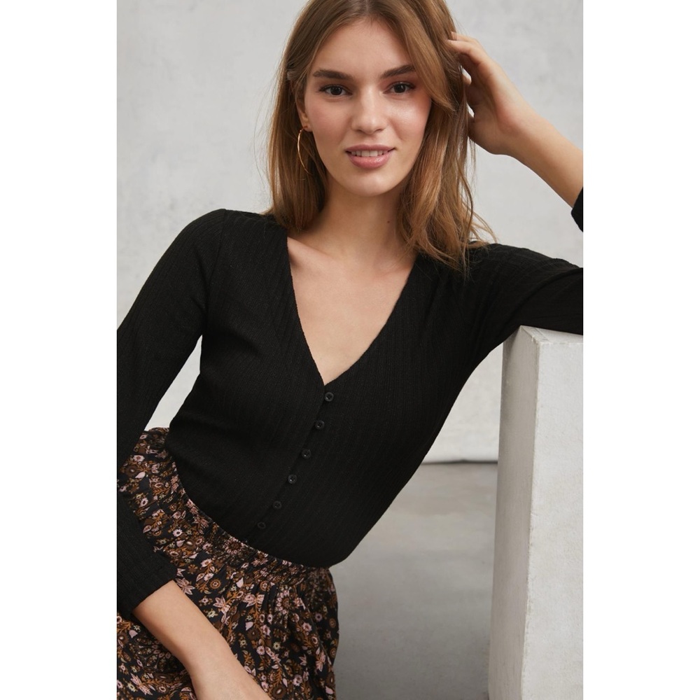 Anthropologie Maeve Meryl Button Front‎ Ribbed Long Sleeve Knit Top in Black
